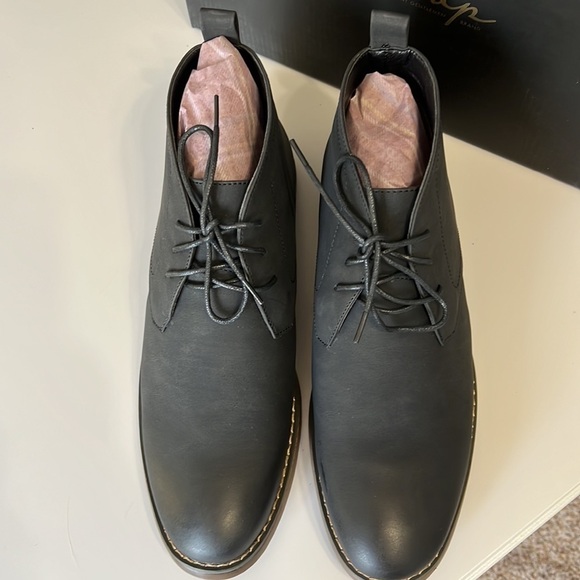 NWT Toecap Men\'s Black Chukka Lace Up Boot / Size 10 main image 9